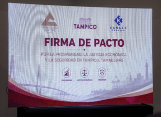 Firma Mónica Villarreal Pacto por la Prosperidad, la Justicia Económica y la Seguridad en Tampico