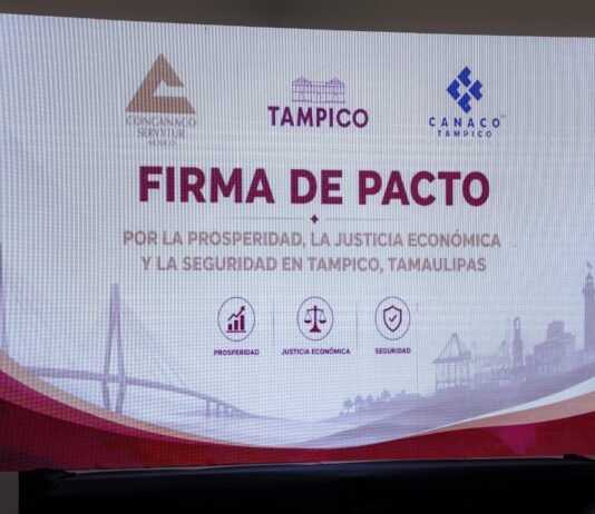 Firma Mónica Villarreal Pacto por la Prosperidad, la Justicia Económica y la Seguridad en Tampico