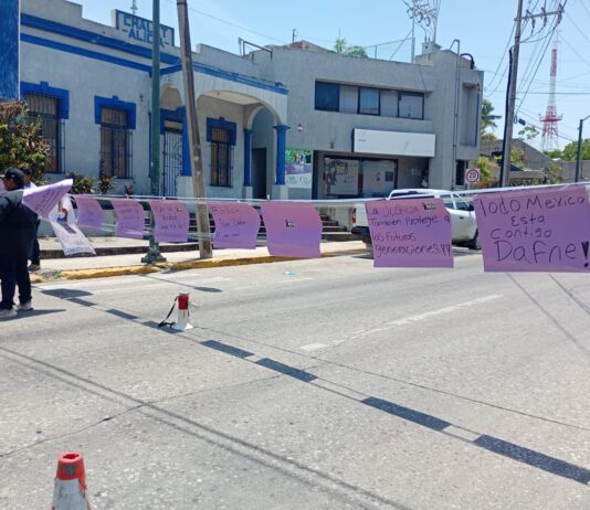 Más de 13 horas se prolongo el bloqueo por caso Dafne, en Tampico