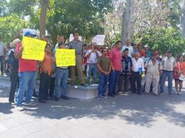 Protestan pescadores por presunta contaminación en altamar; exigen apoyo del gobierno federal