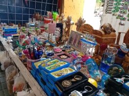 Comerciantes piden se refuerce vigilancia en área de artesanías