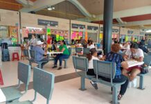 Locatarios del Mercado Municipal de Tampico no pierden la esperanza de que aumenten sus vetas durante las vacaciones de verano
