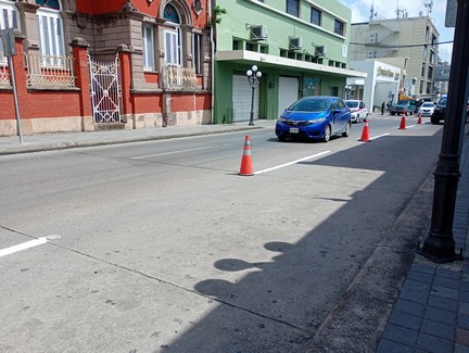 Refuerzan señalización vial en el Centro de Tampico para recibir a turistas en vacaciones