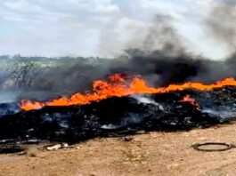 Incendio en pastizal con llantas deja daños y contaminación