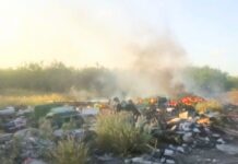 Incendio en pastizal y basura deja daños materiales