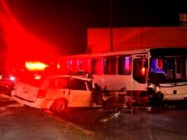 Muere persona al parecer en un aparatoso accidente vial