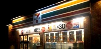 Ratero amaga a empleados de tienda para robarla y llevarse el dinero