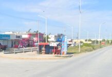 Ratero asalta a comercio llevándose el dinero y mercancía