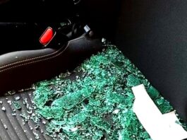 Ratero ocasiona daños en unidad para robar