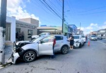 Se impactan unidades en la “Charco”