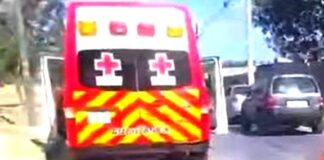 Unidad médica auxilia a persona lesionada en apartado sector