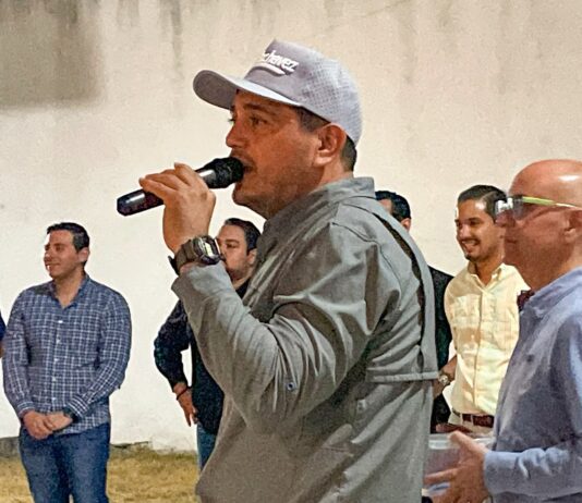 Toño Chávez convive con más de 100 periodistas y creadores de contenido en Reynosa