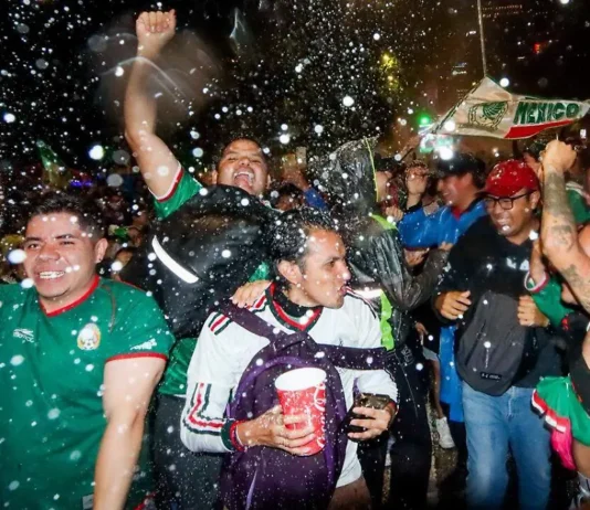 Ángel de Independencia, un auténtico caos de festejos tras la victoria de México vs Ecuador