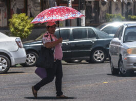 Atiende PC a 350 personas por día con agua y atenciones; ante cercanía de la Canícula
