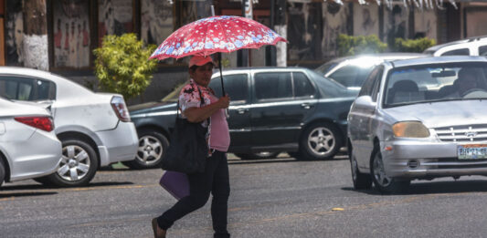 Atiende PC a 350 personas por día con agua y atenciones; ante cercanía de la Canícula