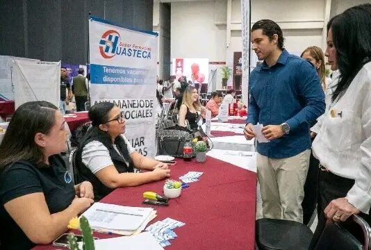 Todo un éxito la Feria Nacional de Empleo para las Juventudes Victoria 2026