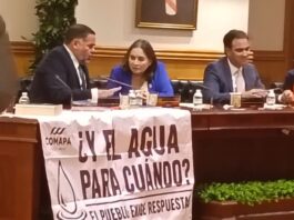 Panista acaloran sesión de Cabildo con el tema del agua, piden condonación de recibos