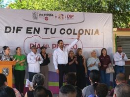 Alcalde Carlos Peña Ortiz beneficia a ciudadanos con el Programa “DIF en Tu Colonia” en la Aquiles Serdán