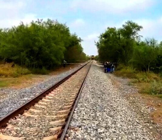 Hallan cadáver cercas de las vías del tren en la Ribereña