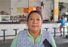 Retiran líneas del área gastronómica del mercado tras diálogo con locatarios