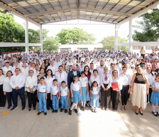 Mónica Villarreal refuerza acciones para mejorar planteles ante inicio de clases