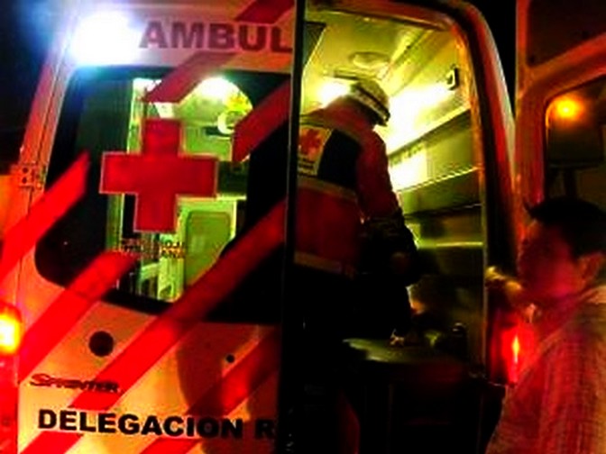 Internan a persona tras sufrir