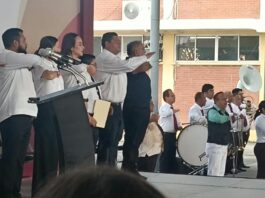 Alcaldesa y secretaria de economía inauguran ciclo escolar 2026/2027 en escuela primaria