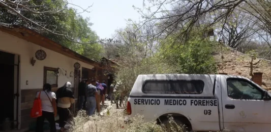 La 4T recicla la “verdad histórica” sobre Ayotzinapa: ahora culpa a funerarias para exonerar al Ejército