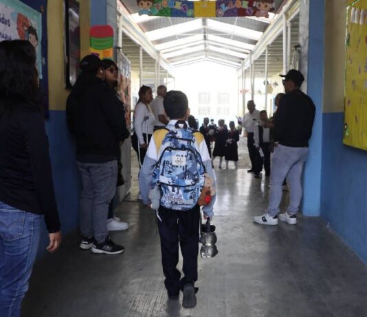 Quejas por cobro indebido de cuotas escolares, al Crede, dice jefe del organismo