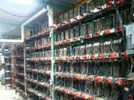 Granja clandestina de criptomonedas en Puebla revela nueva frontera financiera del crimen organizado