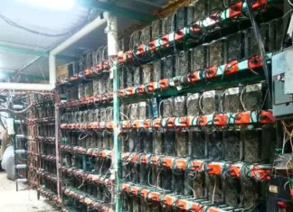 Granja clandestina de criptomonedas en Puebla revela nueva frontera financiera del crimen organizado