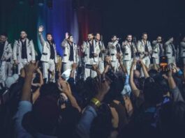 ¡Cayó la ley! Policía británica detiene concierto callejero de Banda El Recodo en Londres