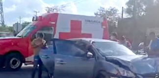 Accidente vial deja personas lesionadas y daños en la J.L. Portillo