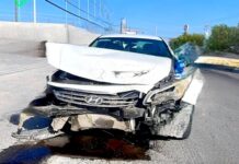 Accidentes viales dejan cuantiosos daños en distintos puntos de la ciudad