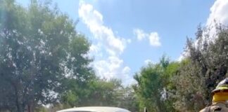 Bomberos acuden a conato de incendio de unidad