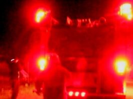 Bomberos acuden a sofocar incendio en una vivienda en la Juarez