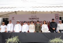 Más de 3 mil participan en el desfile cívico militar en Tampico
