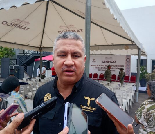 Inspecciona Protección Civil la obra en construcción de una tienda comercial donde un obrero resultó lesionado