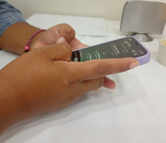 Insuficiente resultará la restricción de celulares en escuelas, si no se toma en cuenta a los padres: UPF