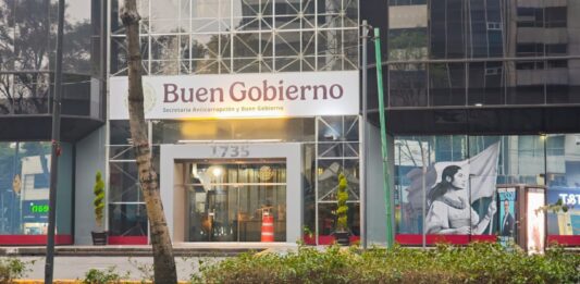 Gobierno investiga posible venta de 12.9 millones de registros con datos personales