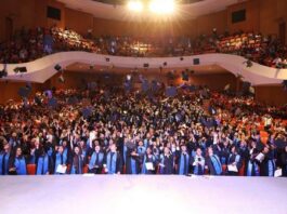 Universidad Tamaulipeca celebra la graduación de más de 1,200 estudiantes