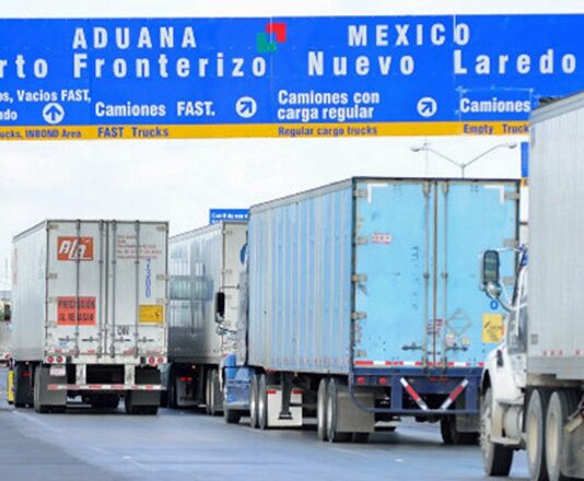 Cruza por N. Laredo el 35% del comercio impulsado por el T-Mec: Caaarem