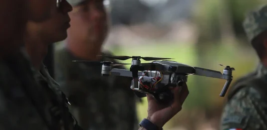 México y EU despliegan operación binacional contra drones utilizados por grupos criminales
