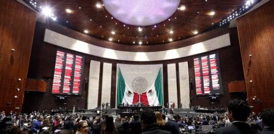 El oficialismo aprueba en lo general la “Ley anti memes” sin proteger la libertad de expresión