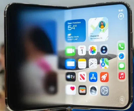 El iPhone Duo revela la capacidad de su batería gracias al etiquetado energético de la Unión Europea