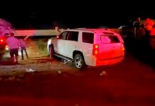 Aparatoso accidente deja lesionados y daños materiales
