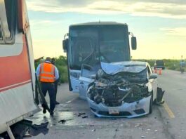 Aparatoso accidente en el “Viaducto de la Muerte” deja lesionados y daños