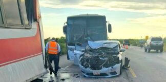 Aparatoso accidente en el “Viaducto de la Muerte” deja lesionados y daños