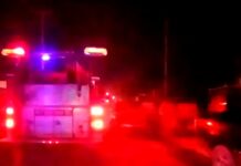 Bomberos acuden a conato de incendio en unidad en la Almaguer