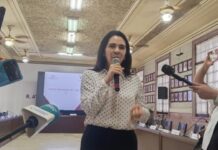 Cabildo aprueba permiso a alcaldesa, síndica y regidores para ausentarse de sus funciones el 7 de octubre